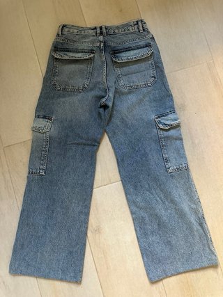 Pantalones vaqueros cargo Pull&Bear