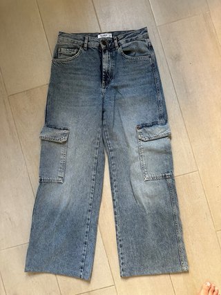 Pantalones vaqueros cargo Pull&Bear