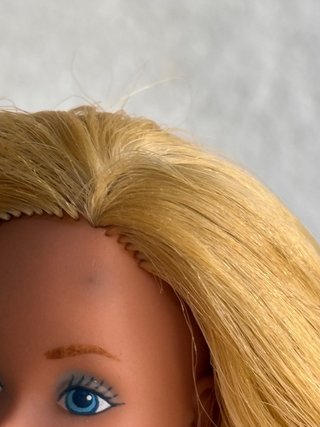 Barbie vintage bionda