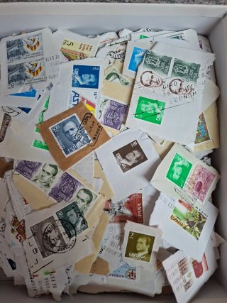 Lotti di francobolli spagnoli in pesetas