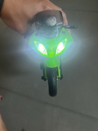 Moto juguete Kawasaki Ninja Verde