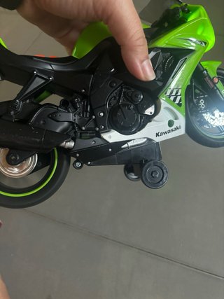 Moto juguete Kawasaki Ninja Verde