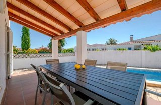 Chalet en venta en Empuriabrava en Castelló d´Empúries