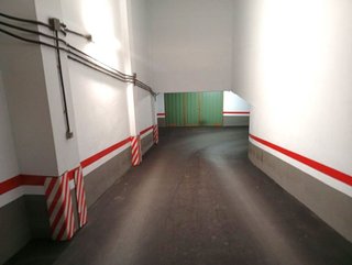 Garaje en venta en Vallobín - La Florida en Oviedo