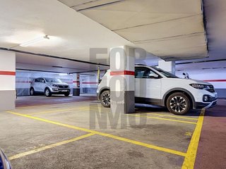 Garaje en venta en Gros en San Sebastián-Donostia