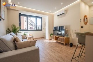 Piso en venta en Camino de Ronda - Rosaleda en Granada