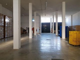 Nave industrial en venta en Centro en Salobreña
