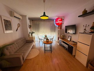 Piso en alquiler en Tres Huertas - El Torrejón - El Cerezo en Sevilla