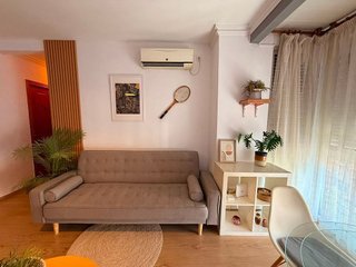 Piso en alquiler en Tres Huertas - El Torrejón - El Cerezo en Sevilla