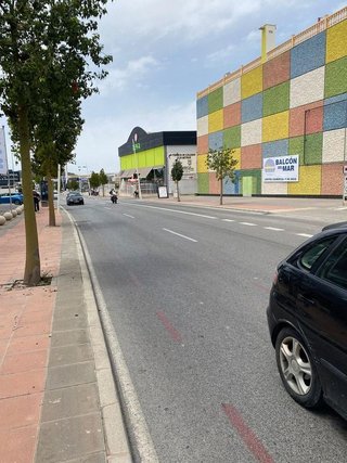 Local comercial en venta en Cala de Finestrat en Finestrat