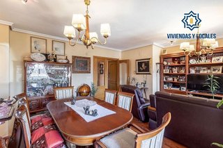 Piso en venta en Cerrillo de Maracena - Periodistas en Granada
