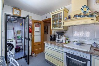 Piso en venta en Cerrillo de Maracena - Periodistas en Granada