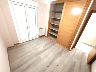 Piso en alquiler en O Berbés - Peniche en Vigo