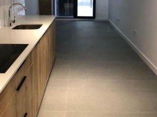Piso en venta en El Raval en Barcelona