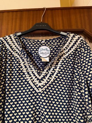 Camicia Almatrichi fantasia cuori bianca blu