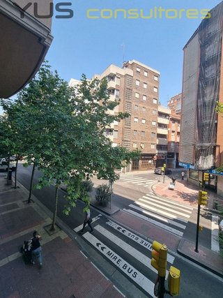 Piso en venta en Delicias en Zaragoza