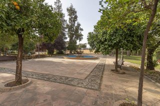 Local comercial en venta en Maracena