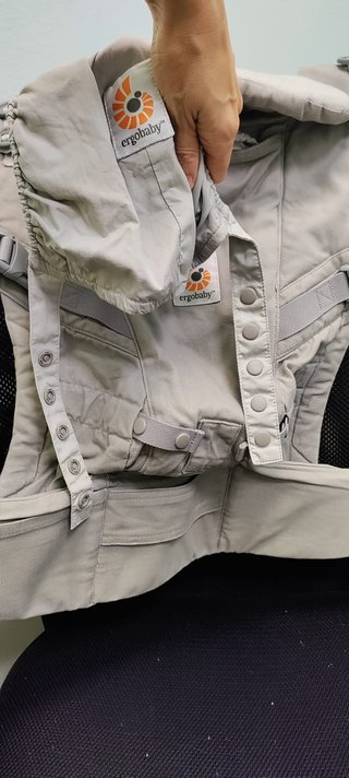 Mochila Portabebé Ergobaby Adapt Gris