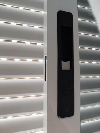 URGE RETIRAR Pack Ventanas y Persianas (2)