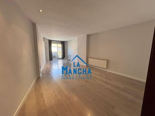 Piso en venta en Carretas - Huerta de Marzo - La Pajarita en Albacete