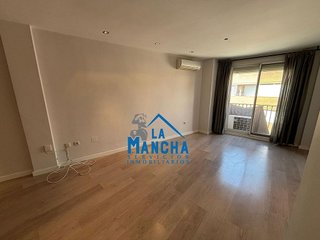 Piso en venta en Carretas - Huerta de Marzo - La Pajarita en Albacete
