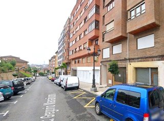 Garaje en venta en Vallobín - La Florida en Oviedo