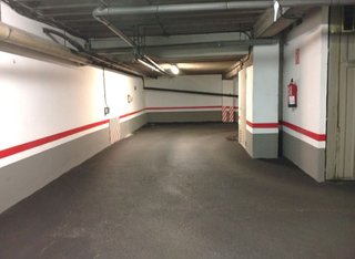 Garaje en venta en Vallobín - La Florida en Oviedo