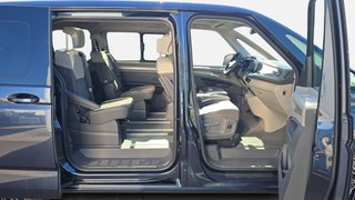 Volkswagen Multivan Life 245 CV DSG 4Motion 2025