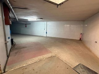 Garaje en venta en Montolivet en Valencia