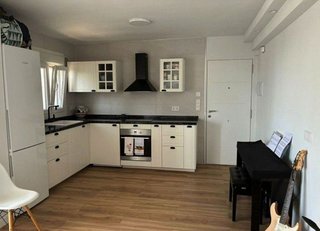 Piso en venta en Nueva Andalucía centro en Marbella