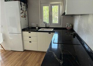 Piso en venta en Nueva Andalucía centro en Marbella