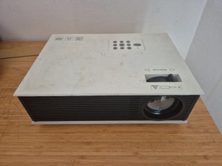 Video Proyector Unic Uc 80 de 1500 lum 800 x 600..