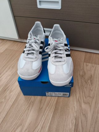 Zapatillas Adidas SL 72 Blancas y Negras