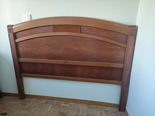 Cabecero de madera para cama de 135