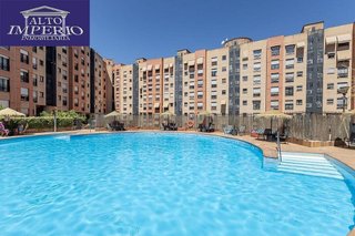 Piso en venta en Cerrillo de Maracena - Periodistas en Granada