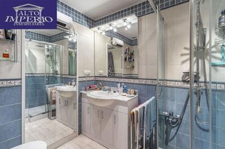 Piso en venta en Cerrillo de Maracena - Periodistas en Granada