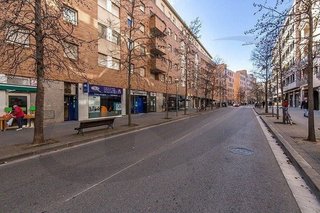 Garaje en venta en Centre en Sabadell