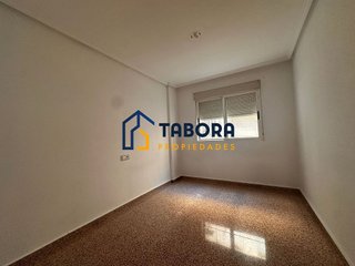 Piso en venta en Los Ángeles en Alicante