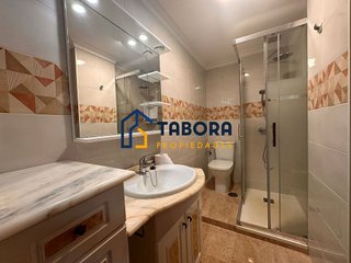 Piso en venta en Los Ángeles en Alicante