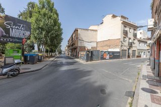 Local comercial en venta en Maracena