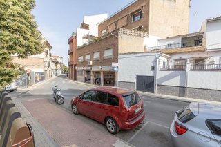 Local comercial en venta en Maracena