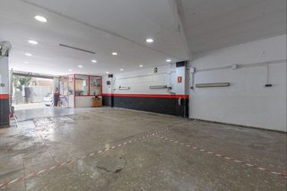 Local comercial en venta en Maracena