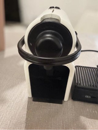 Cafetera Nespresso Krups Blanca
