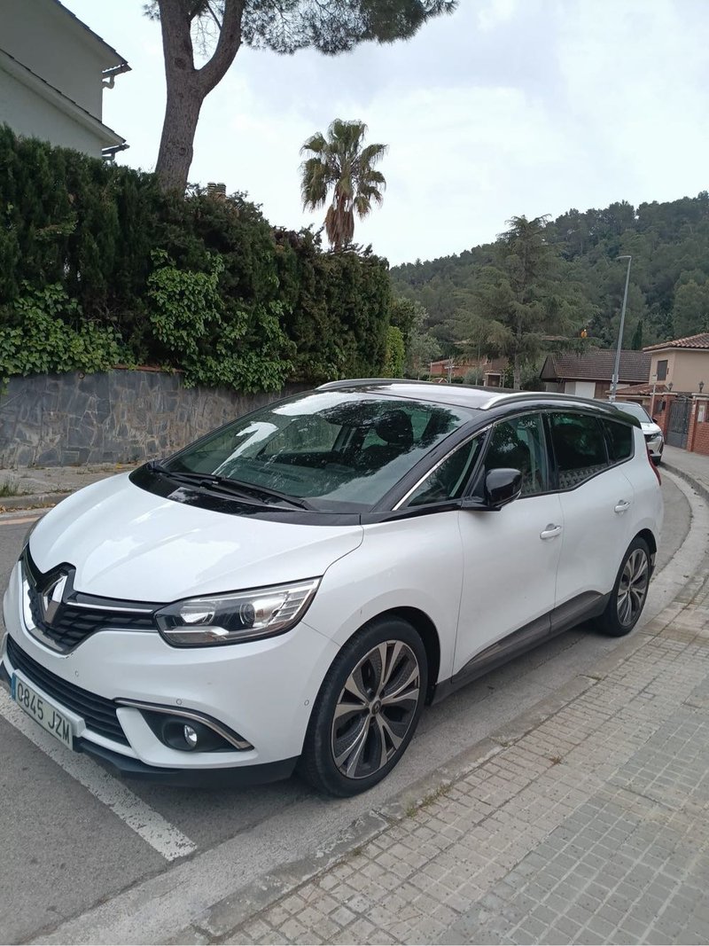 Renault Grand Scenic 7 PLAZAS ZEN 130C.V.! - foto 1