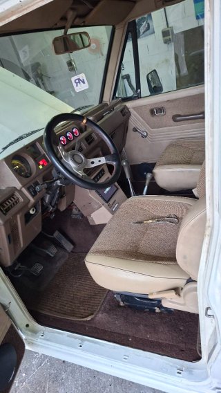 Mitsubishi pajero 1986