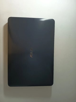 Ordenador portátil ASUS i5