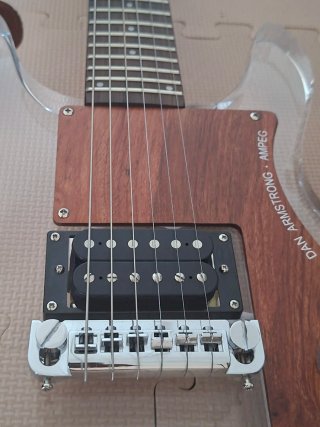#últimos 2 días# Dan Armstrong by Ampeg Lucite