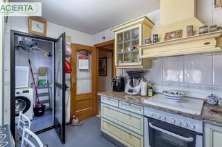 Piso en venta en Cerrillo de Maracena - Periodistas en Granada