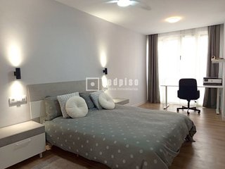 Piso en venta en Triana Casco Antiguo en Sevilla