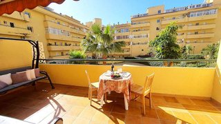 Piso en venta en Los Pacos en Fuengirola